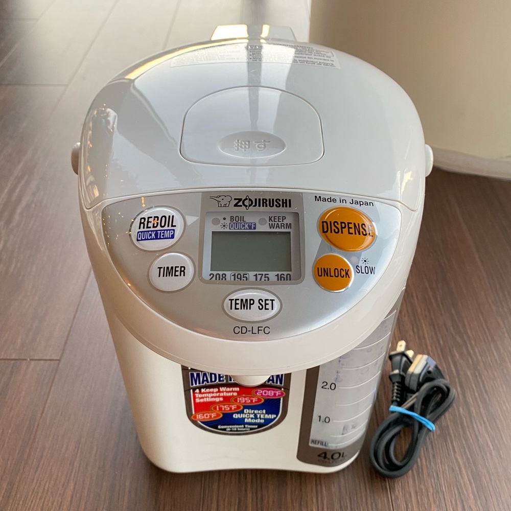 Zojirushi CD-LFC Panorama Window Micom Water Boiler and Warmer 4 Liter